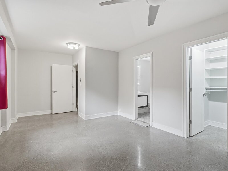 5050 S East End Avenue Chicago IL 60615