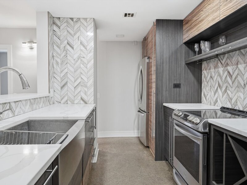 5050 S East End Avenue Chicago IL 60615