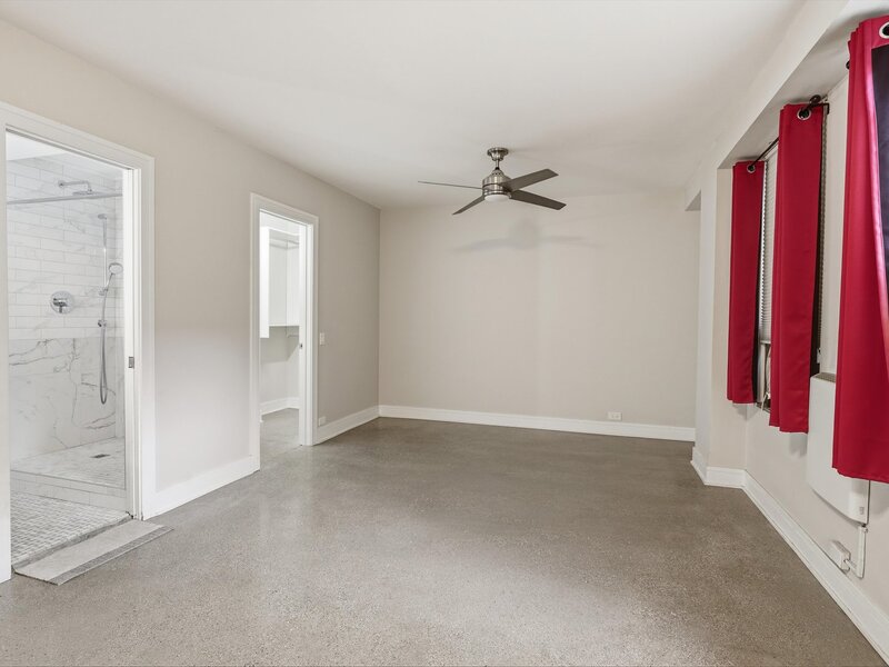 5050 S East End Avenue Chicago IL 60615