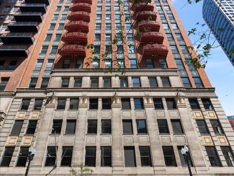 208 W Washington Street Chicago IL 60606