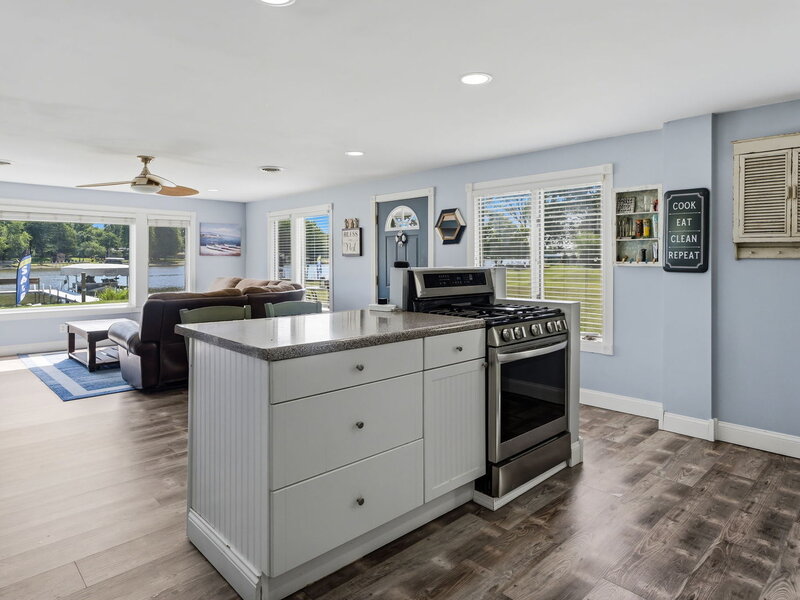 4400 Riverside Drive Crystal Lake IL 60014