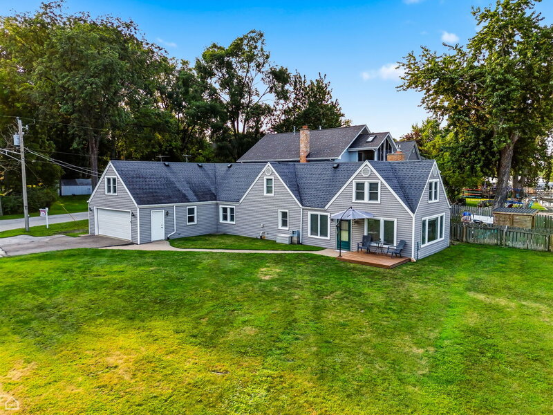 4400 Riverside Drive Crystal Lake IL 60014