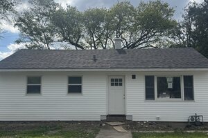 Photo of 1009 Plaza Drive Joliet IL 60435