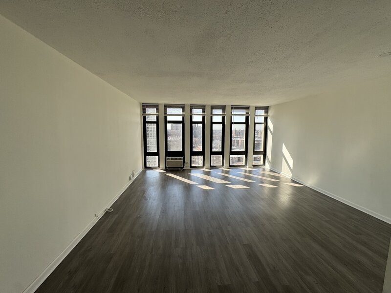 6700 S South Shore Drive Chicago IL 60649