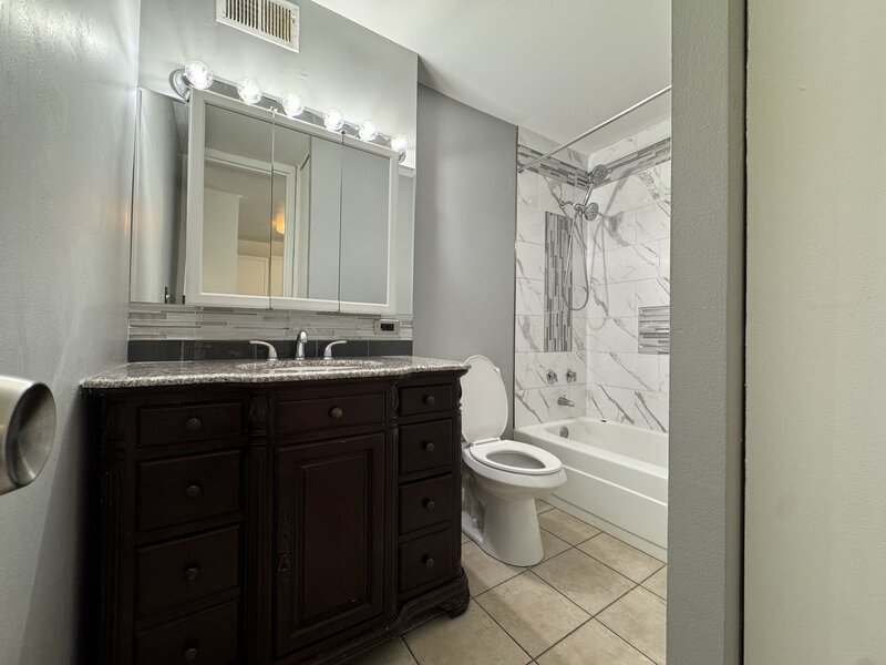 6700 S South Shore Drive Chicago IL 60649