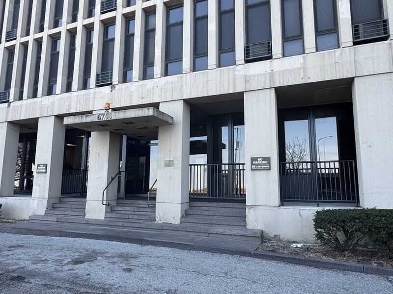 6700 S South Shore Drive Chicago IL 60649