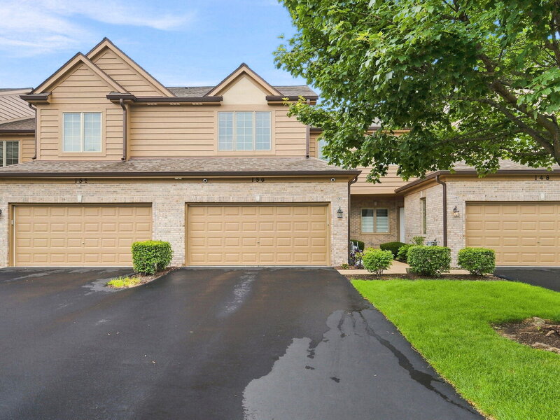 150 Santa Fe Lane Willow Springs IL 60480