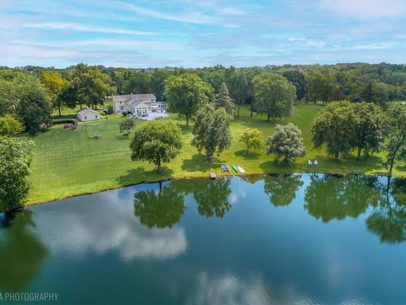 62 Dundee Lane Barrington Hills IL 60010