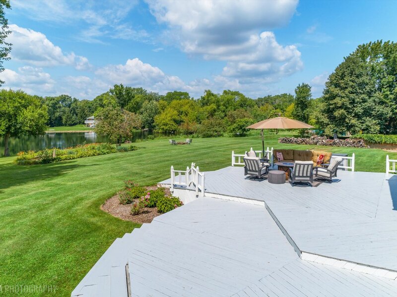 62 Dundee Lane Barrington Hills IL 60010