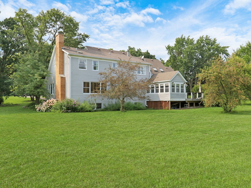 26425 N Pheasant Run Mundelein IL 60060