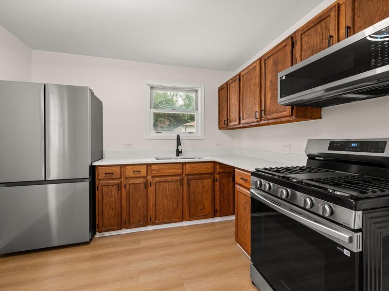 2115 W 175th Street Homewood IL 60430
