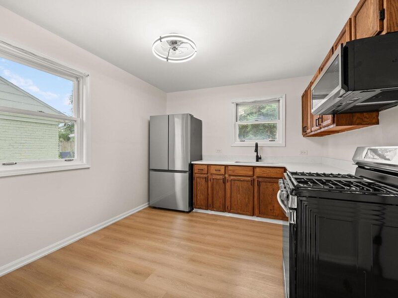 2115 W 175th Street Homewood IL 60430