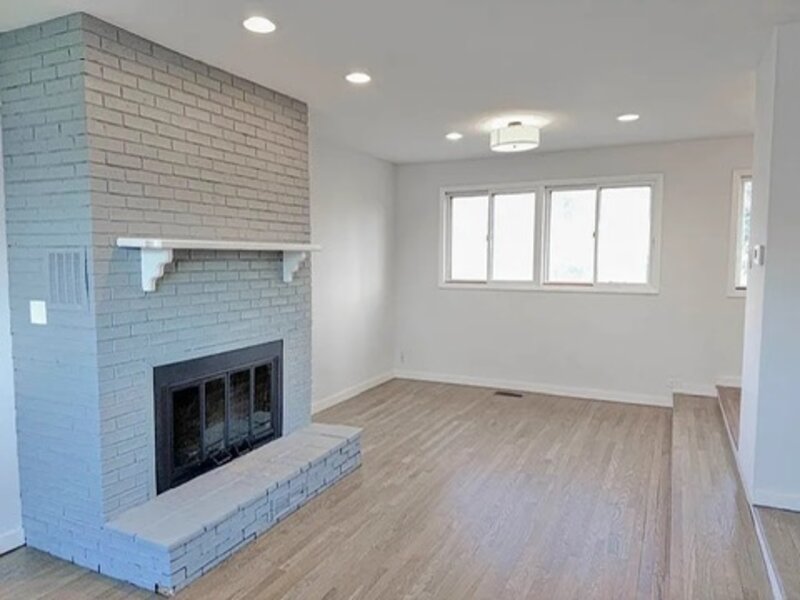 3303 Charlemagne Avenue Hazel Crest IL 60429
