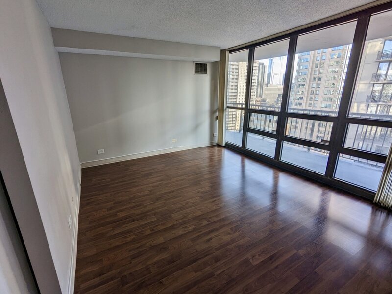 10 E Ontario Street Chicago IL 60611