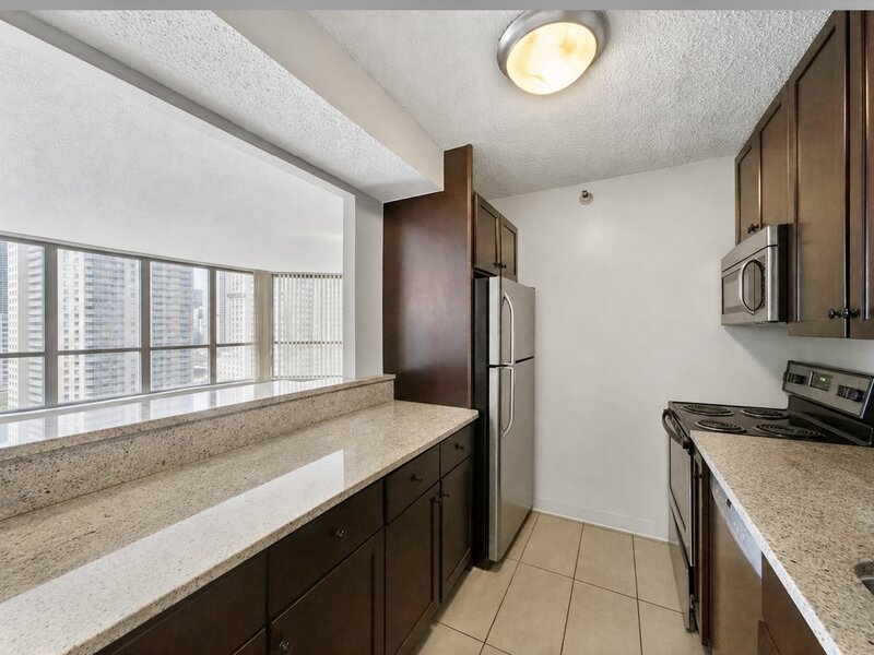 10 E Ontario Street Chicago IL 60611