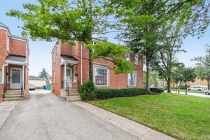 Photo of 706 Broadview Avenue Highland Park IL 60035
