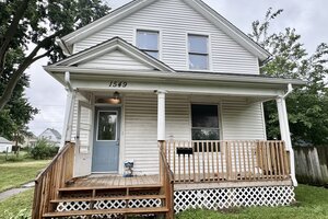 Photo of 1549 W 14th Street Davenport IA 52804