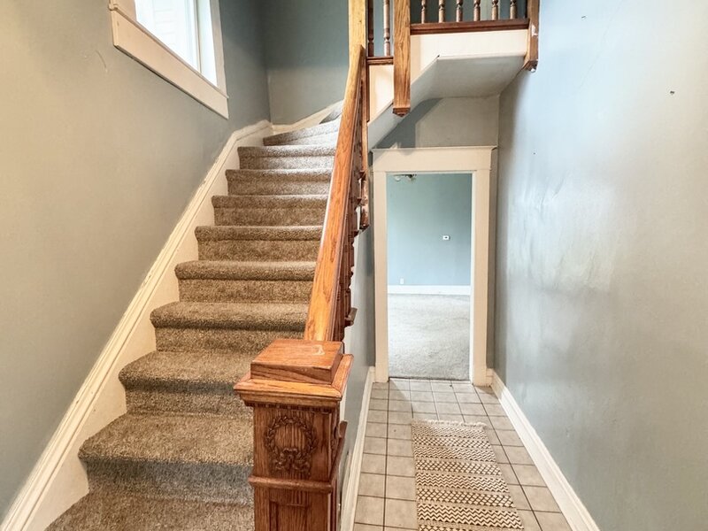 1549 W 14th Street Davenport IA 52804