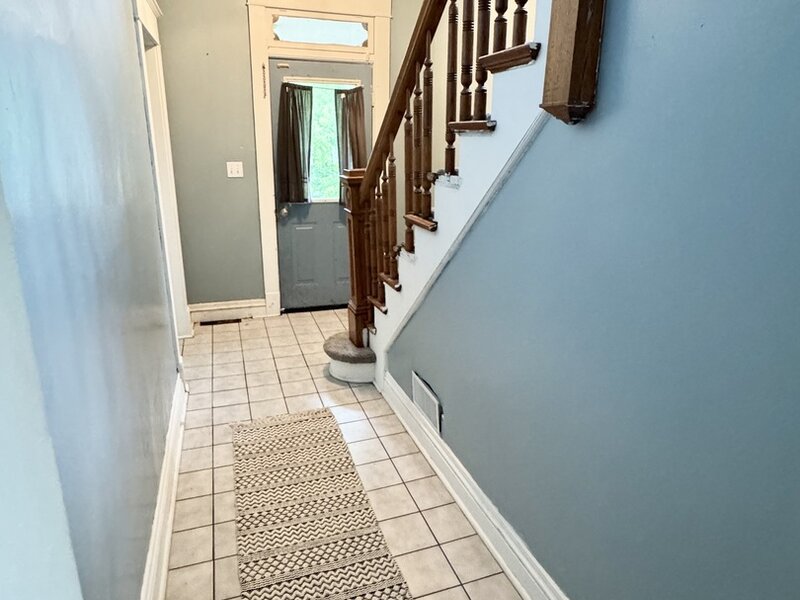 1549 W 14th Street Davenport IA 52804