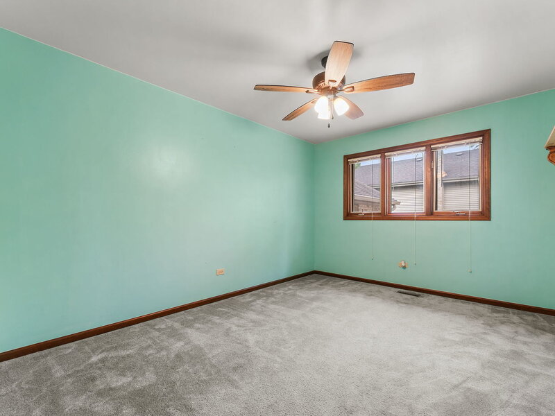 652 Naoma Drive Crete IL 60417