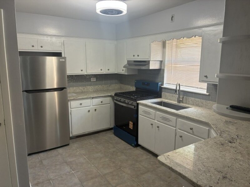 2545 W 115th Street Chicago IL 60655