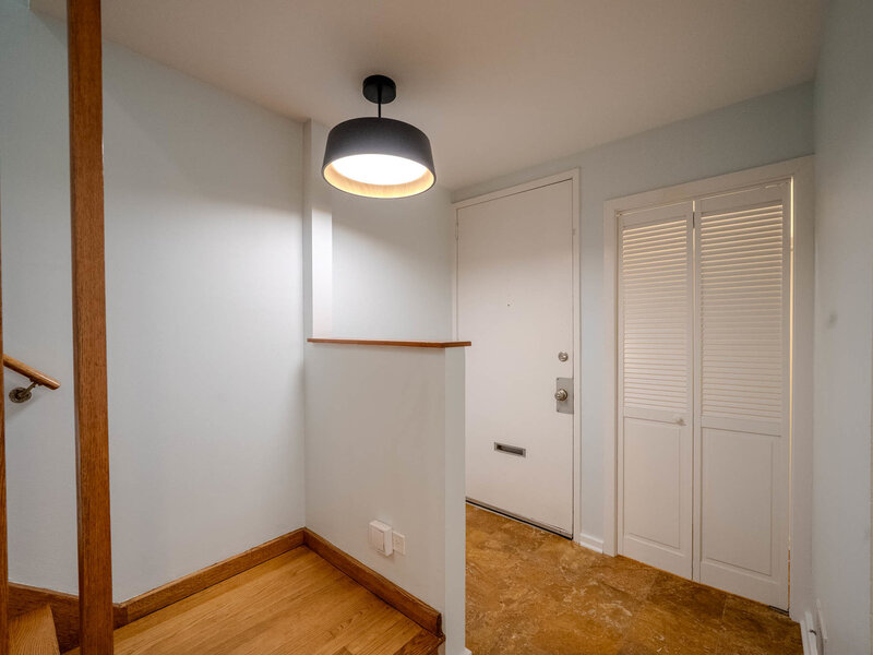 934 E 55th Street Chicago IL 60615
