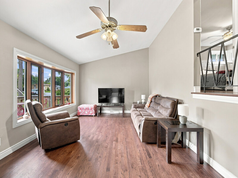 311 W Taylor Road Lombard IL 60148