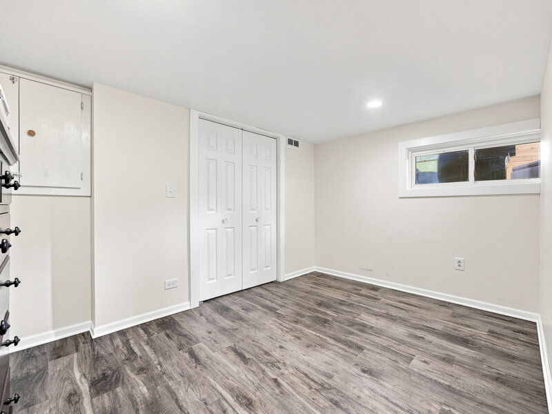 311 W Taylor Road Lombard IL 60148