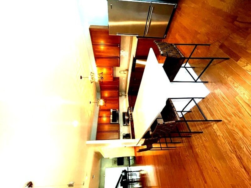 301 W Eagle Court Waukegan IL 60087