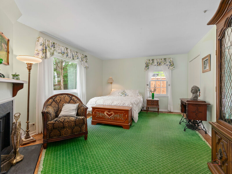214 Washington Circle Lake Forest IL 60045