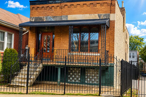Photo of 1515 N Lawndale Avenue Chicago IL 60651