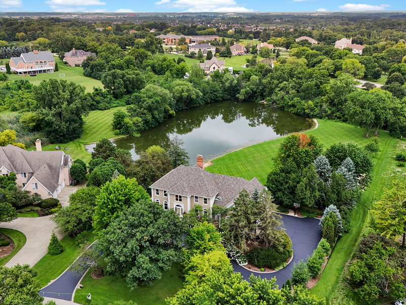 8 Lakeside Drive South Barrington IL 60010
