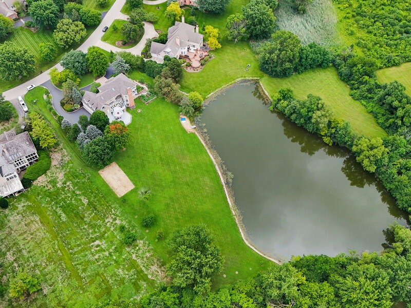 8 Lakeside Drive South Barrington IL 60010