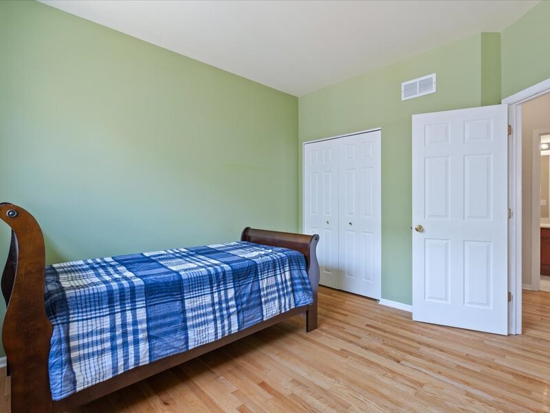 7509 Frontage Road Skokie IL 60077