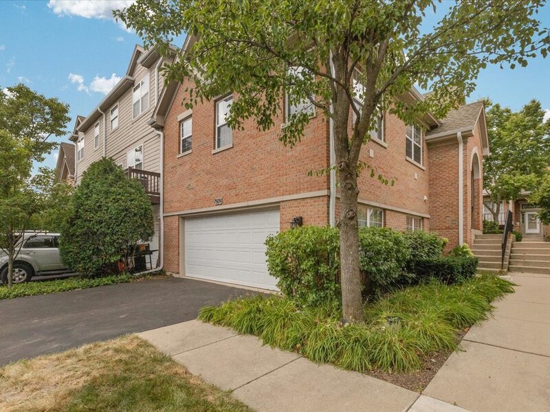 7509 Frontage Road Skokie IL 60077