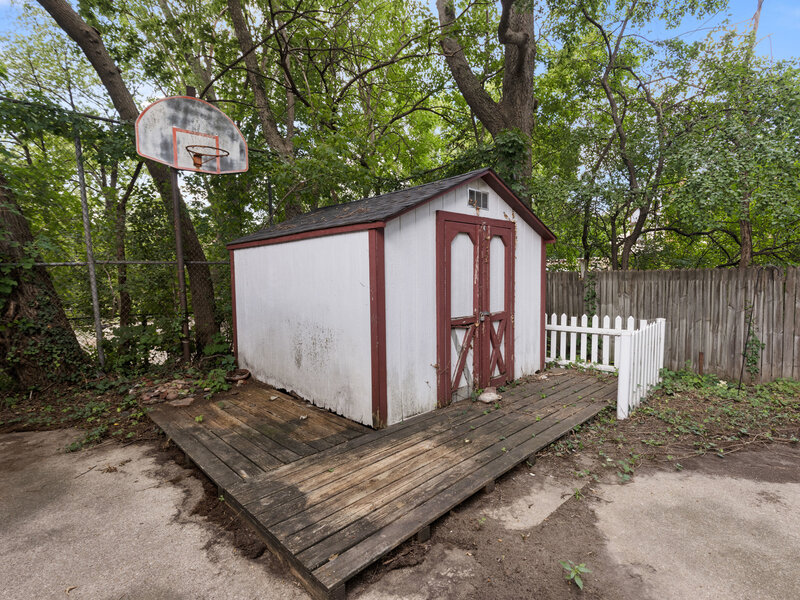 1822 E State Street Rockford IL 61104