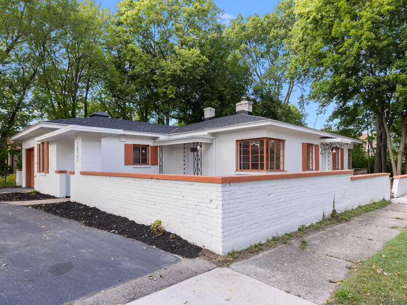 1822 E State Street Rockford IL 61104