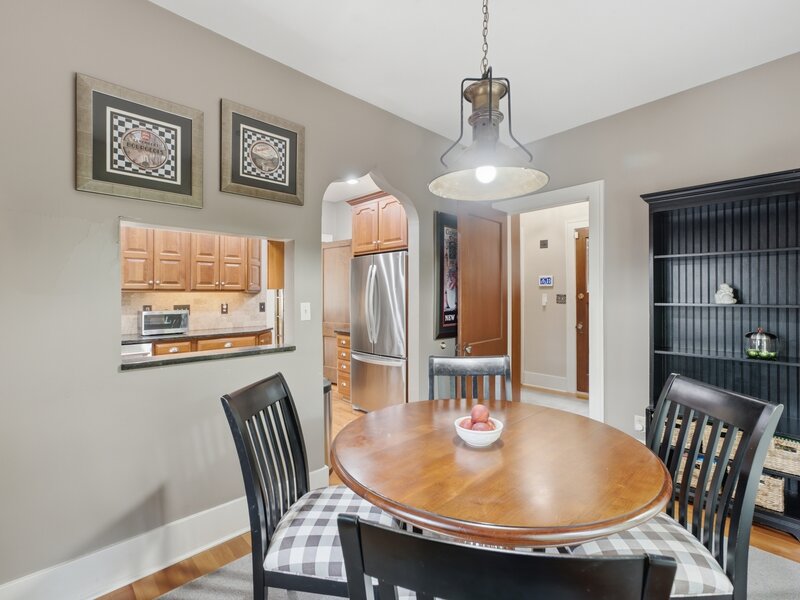 933 22nd Street Moline IL 61265
