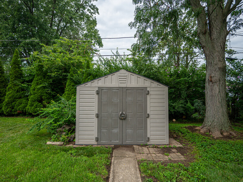 404 Kenyon Avenue Romeoville IL 60446