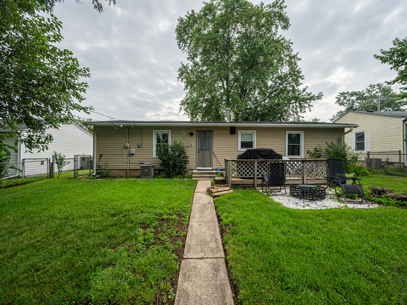 404 Kenyon Avenue Romeoville IL 60446