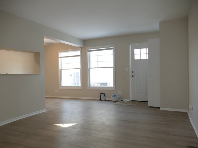 328 Farmingdale Circle Vernon Hills IL 60061
