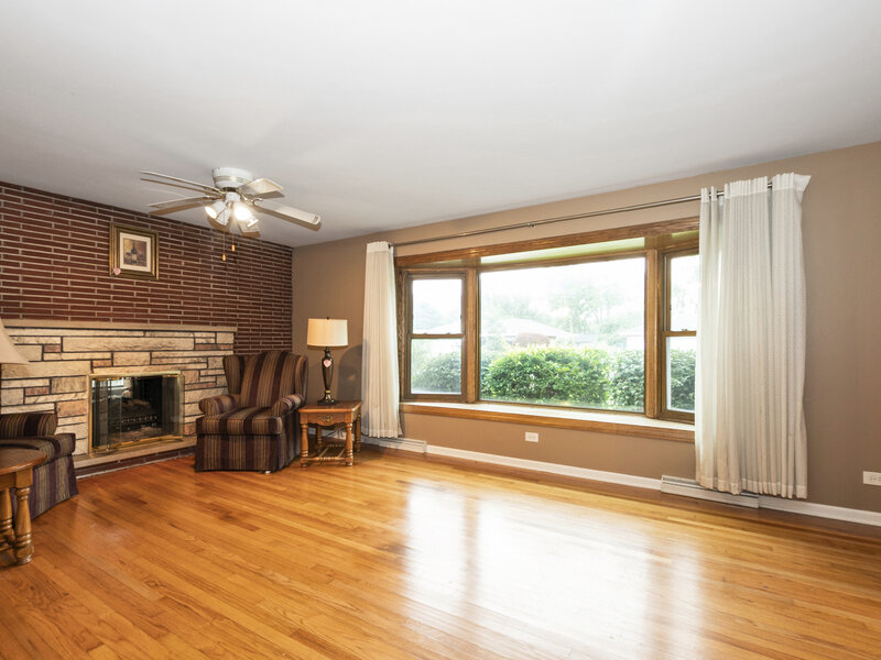 6926 W 115th Place Worth IL 60482