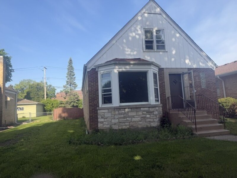 7338 N Overhill Avenue Chicago IL 60631