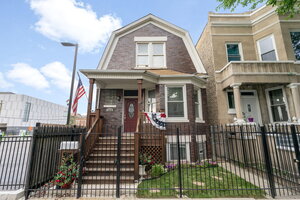 Photo of 4250 W Monroe Street Chicago IL 60624