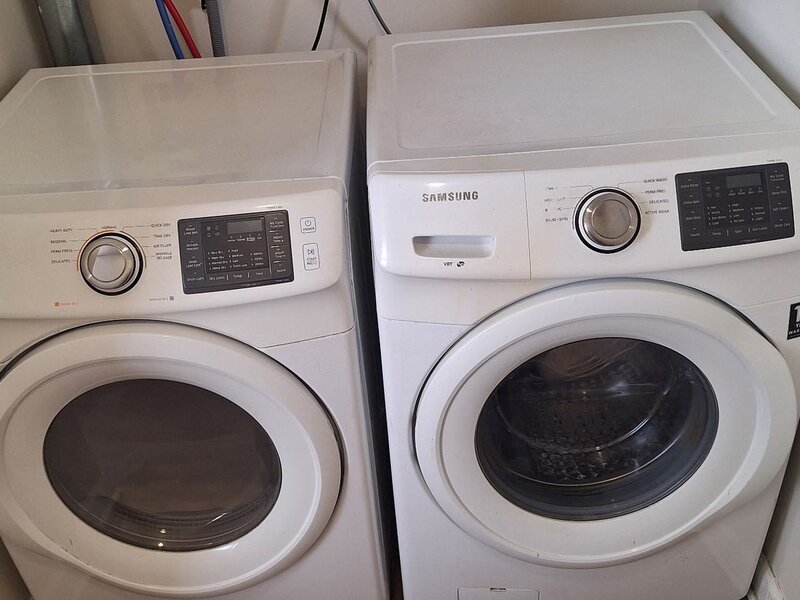 815 E 53rd Street Chicago IL 60615