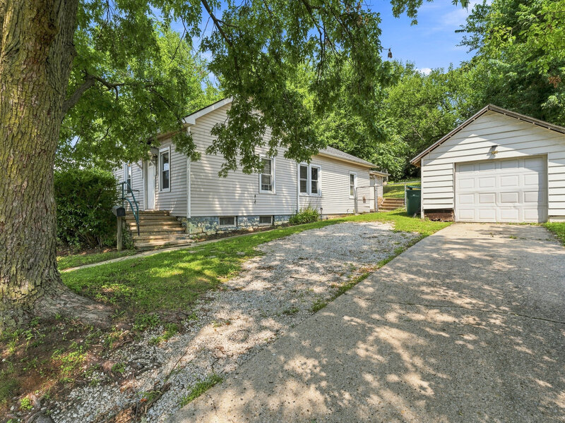 1720 S State Street Lockport IL 60441