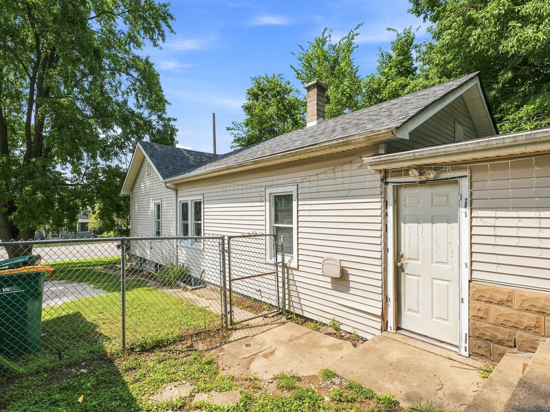 1720 S State Street Lockport IL 60441