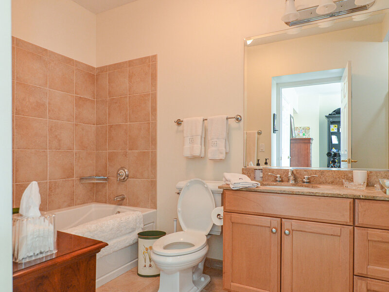 25 E Superior Street Chicago IL 60611