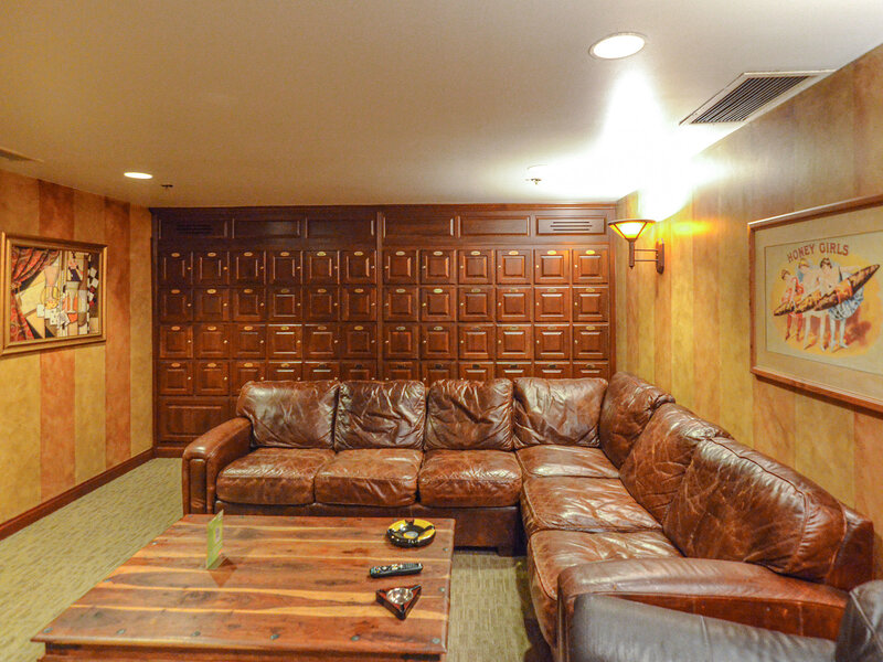 25 E Superior Street Chicago IL 60611