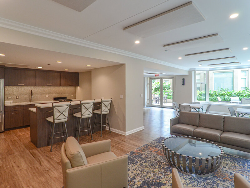 25 E Superior Street Chicago IL 60611
